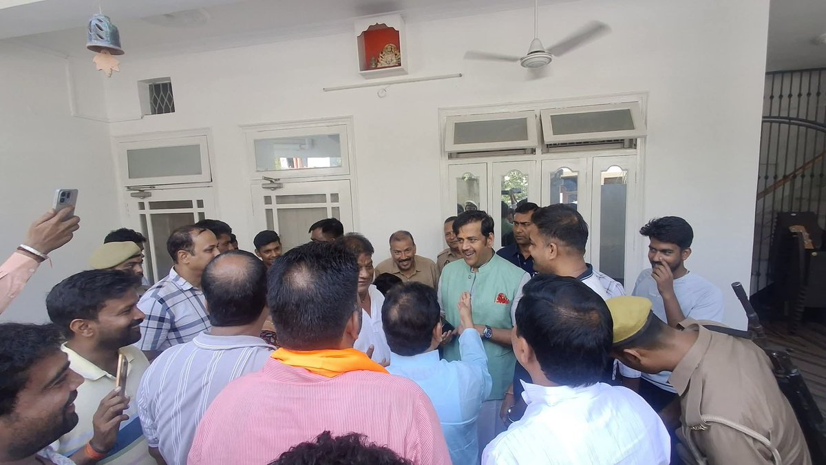 नितीश बलिया (Nitish Kr Mishra) tweet media