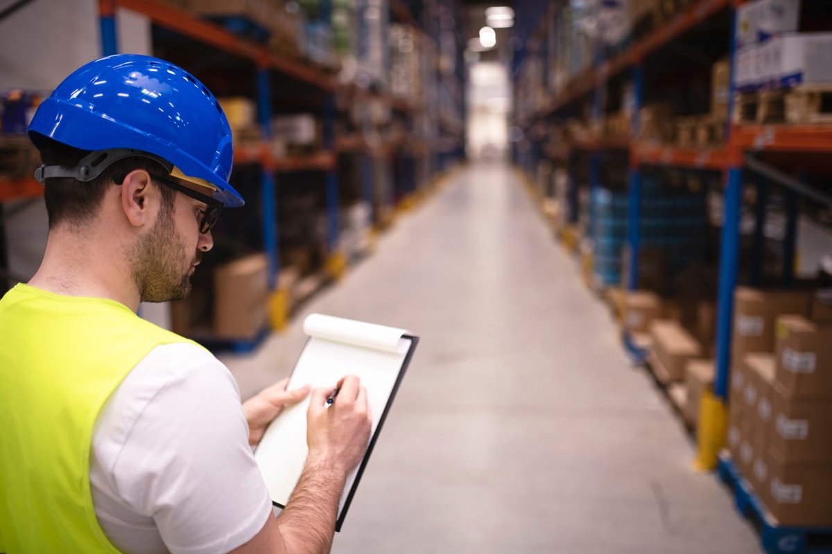 Aviocean1's tweet photo. Your logistics partner should do more than move cargo. They should add value, reduce risk, and improve efficiency.

#ClientSuccess #LogisticsPartner #BusinessSupport #FreightExperts #AvioceanSA #ValueDriven https://t.co/G1VLRts9Fs