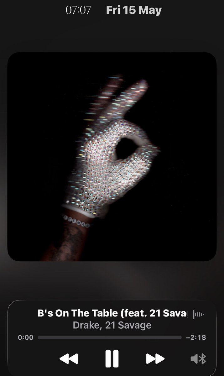 oVo Omar🦉 tweet media