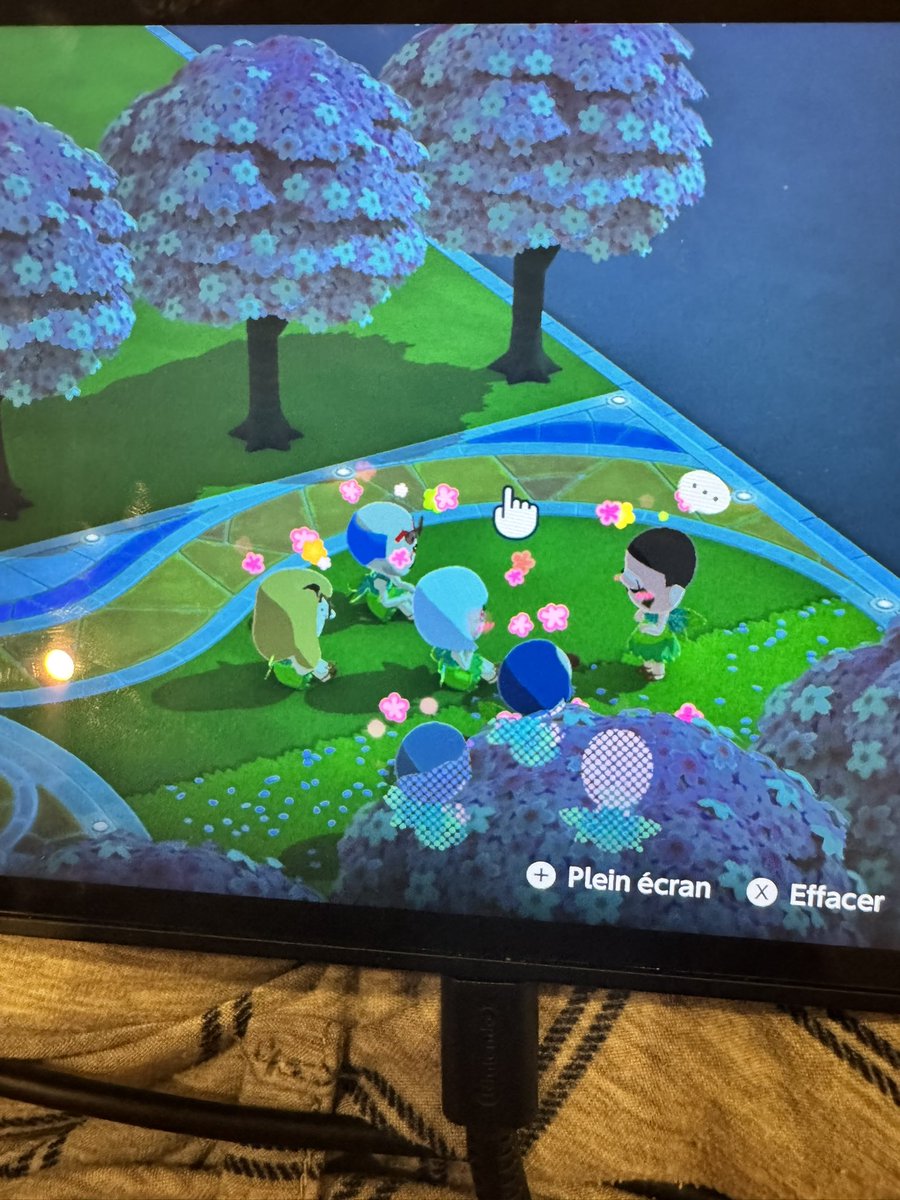 SuperAGaming064's tweet photo. @ZX_Many  all of your cursed creations reunited together in tomodachi life living the dream https://t.co/62coB9qMGk