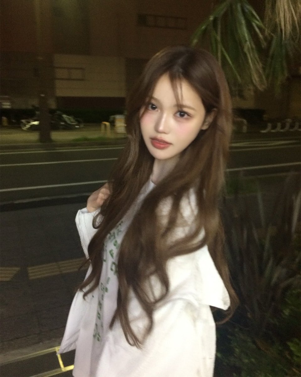 첼 tweet media