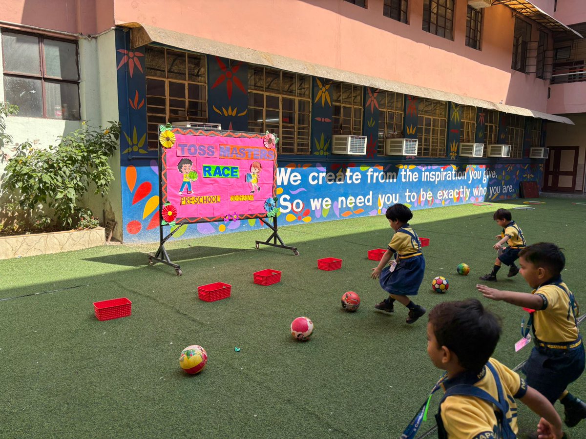 mapsavschool's tweet photo. Tiny feet, big excitement at the Toss Masters Race! 
Run, pick, toss, and race to the finish line with smiles all around. A perfect mix of fun, learning, and energy for our little stars! 
#PreschoolFun #LittleChampions #KidsActivities #FunAtSchool #ActiveKids @mapsavschool https://t.co/BwNBOkgFCg