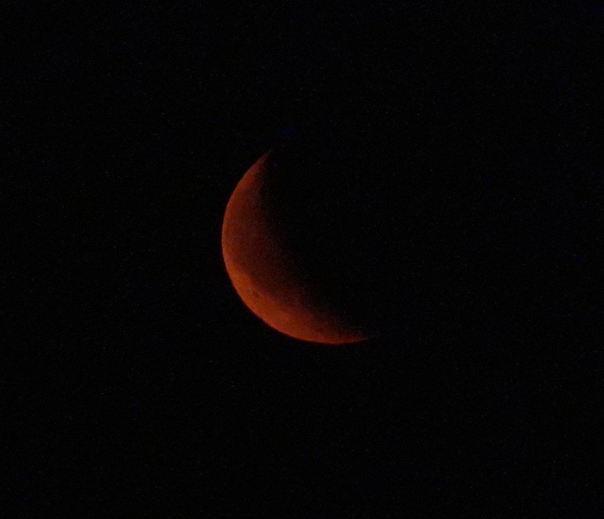 abchiise's tweet photo. これから月の追っかけしよ🌕 https://t.co/qnL8yqQDhy