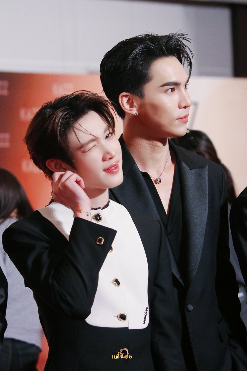 B_Babypach12's tweet photo. [14.05.2026] อวยยศให้ทีมช่างหน้า ช่างผม แม้กณฐ หล่อสวยแบบเริ่ดมาก ไม่ดรอป ไม่หาย ไม่จม โดยเฉพาะน้องณฐสวยเป็นแก้วเป็นแสง ตาวิ้งค์ ขนตาสะบัด กราบทีมนุ๊ก @Nook505makeup ฮาร์ทดิสขอจองคิวให้ มณ ตลอดชีวิต

{ @mmaxmaxxxx @natasittttt }
MAXNAT KAZZAWARDS 2026
#KAZZAWARDS2026xDMD
#MaxNat https://t.co/3r1fiX24nc