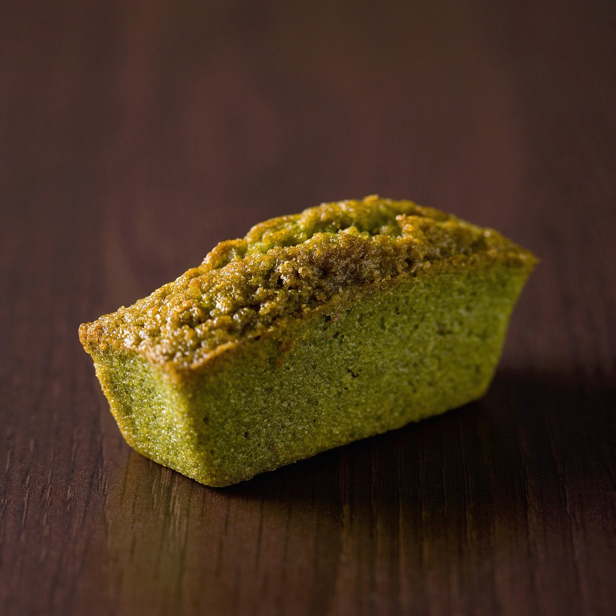 pat_aulenta's tweet photo. Just found the crispy matcha rice crackers from my recent trip! Sharing half with you—crunchy, sweet and perfect for midday slumps https://t.co/HD7GO8jm0u