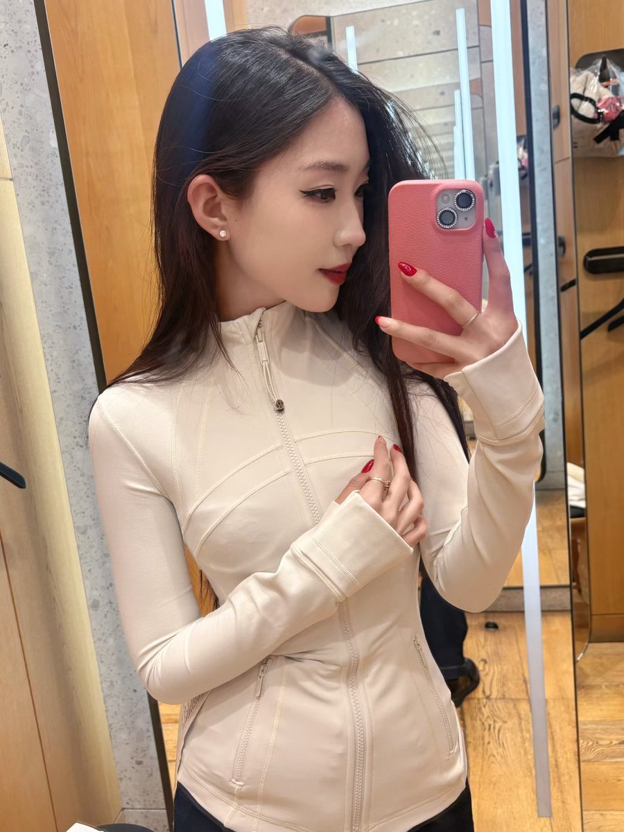 Lauren青喵 tweet media