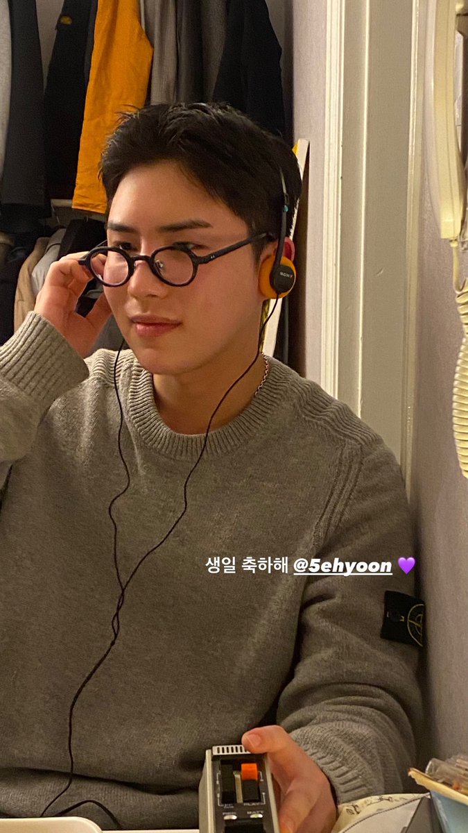 모모🌹 tweet media