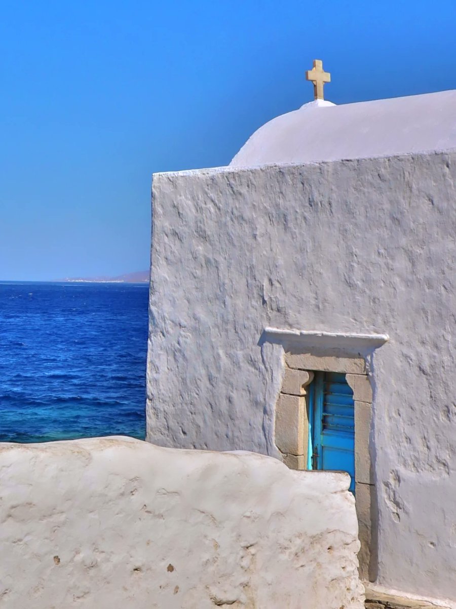 GreekPictures's tweet photo. Cycladic light never needs decoration. 🇬🇷
📷 @ChristinaA39295 https://t.co/E8E7UobxWj
