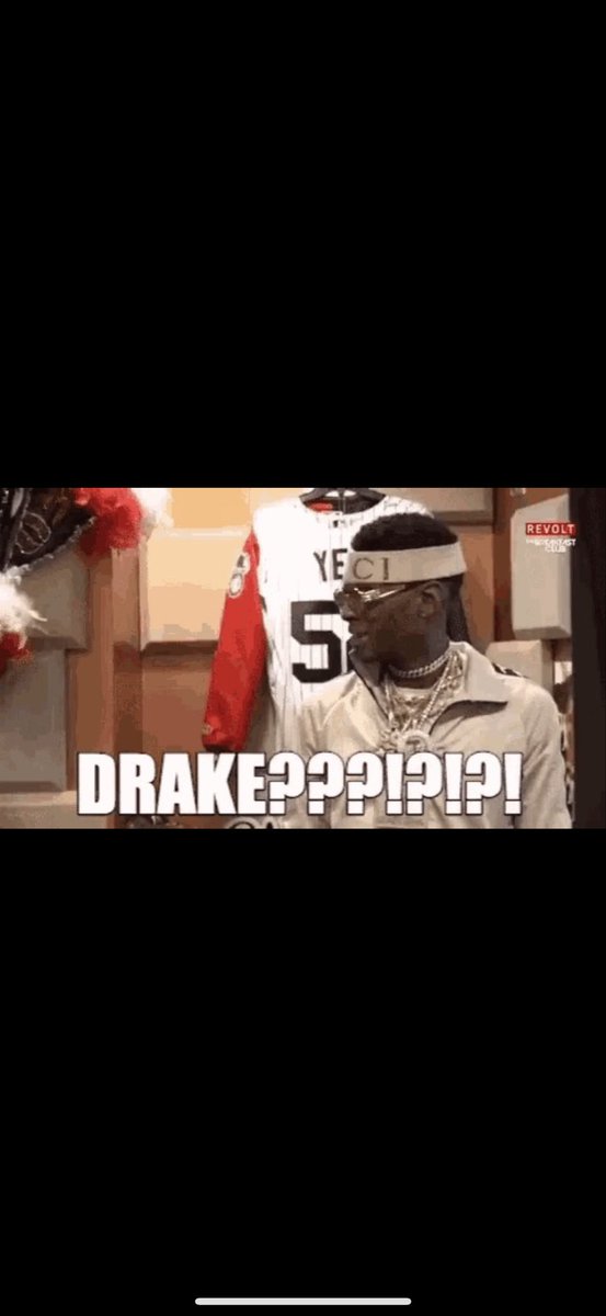 Churro_A69's tweet photo. Bro dropped THREE albums and didn’t miss @Drake https://t.co/rPOvgRprtw