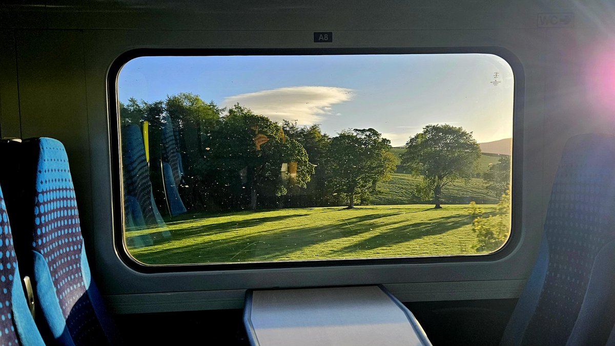 Settle-Carlisle Railway tweet media