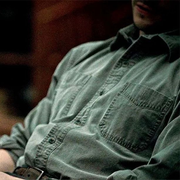 empathicdoll's tweet photo. Go fetch my whiskey, dumb mutt #imtheALPHA https://t.co/A9Q1jmGX1s