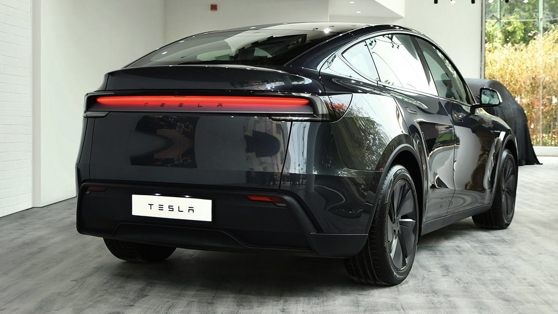 Tesla India tweet media