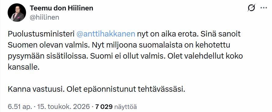 Simasuu_XO's tweet photo. Olen ihan vitun yllättynyt, että toinen Huhtasaarista ja Hiiinen ovat ensimmäisten joukossa politikoimassa aamun mahdollisella vaaratilanteella.

Oikean ja vasemman syvän päädyn kaninkolojen puupäillä ei ole mitään eroa. https://t.co/U4X2hbqA7v