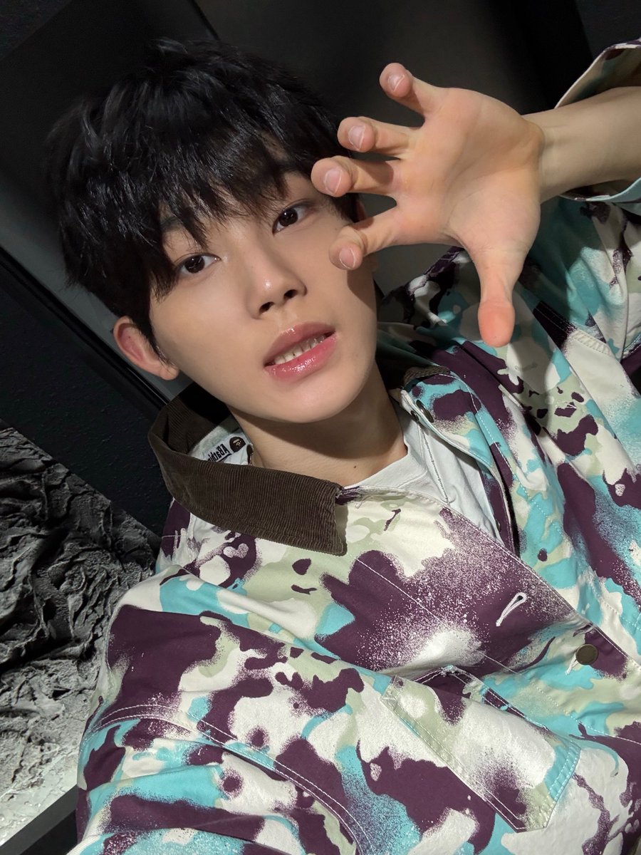 thewind_twt's tweet photo. [#최한빈] 크아앙 더윈드의 3주년 너무너무 축하합니다!!
지금까지 함께해준 우리 위즈 너무너무 고마워요!!
앞으로도 잘 부탁해!!😁😁 https://t.co/DInQzIm1tV