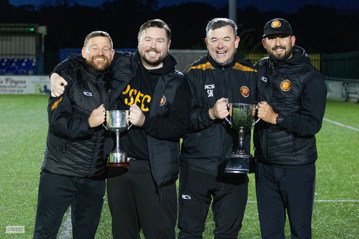 PureSwanseaFC's tweet photo. Happy Friday Folks 😉 🏆 🏆 https://t.co/dqFJceSg3P