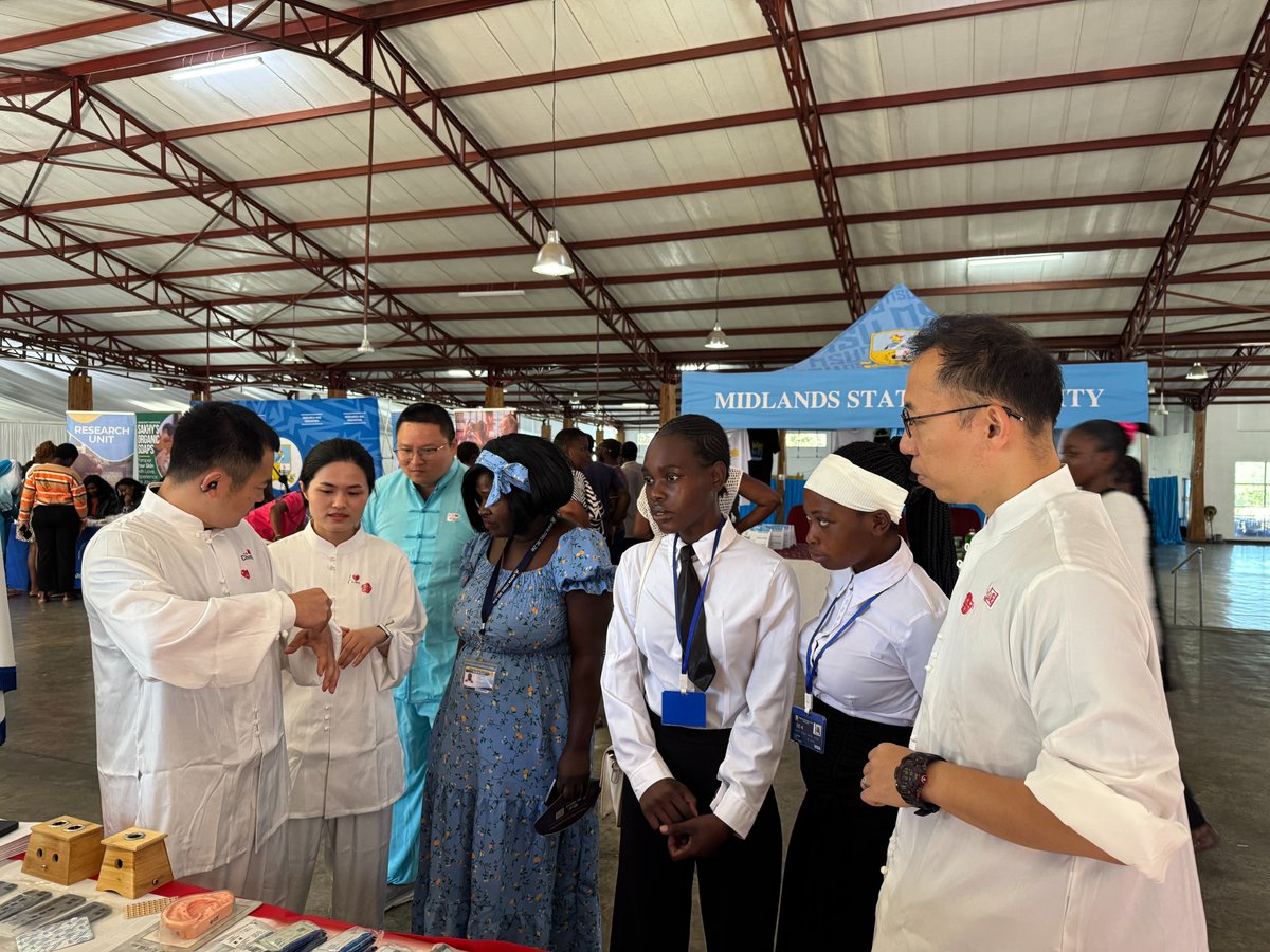 China Medical Team in Zimbabwe tweet media