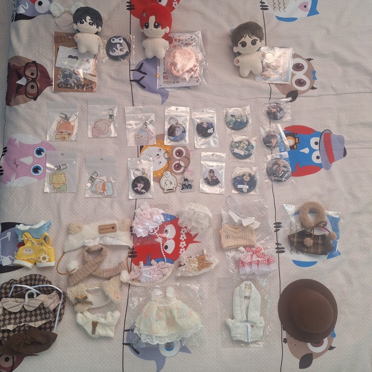 crzebleie's tweet photo. #edask to #edsell
haii aku mau jual"in ini.. kira kira ada yg minat ga ya? 😔☝ mau stopcol... pl nya lagi aku buat... https://t.co/TtQ7VvH9kv