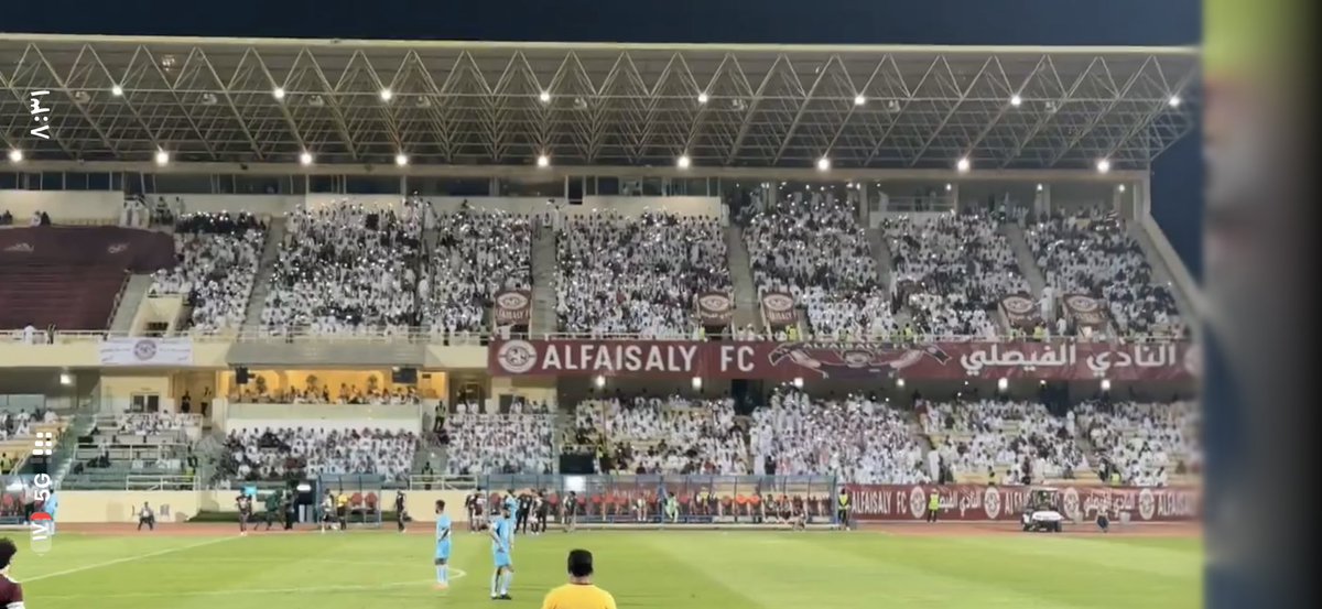 Nasser_scout's tweet photo. إشاده قويه جداً لجمهور الفيصلي في مباراته مع الباطن ابناء حرمه اثبتو ان الفيصلي مو فريق سهل واراهن عليه الموسم الجاي (الحصان الأسود)ولو براهن على لاعب راح يكون عبدالرحمن الشريف تذكرو الاسم زين https://t.co/J86TAcD7JU