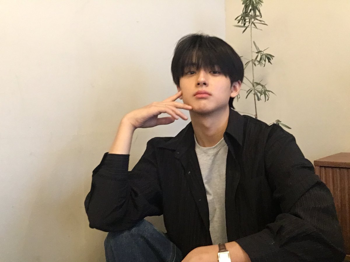 𝚖𝚘𝚛𝚗𝚒𝚗𝚐. tweet media