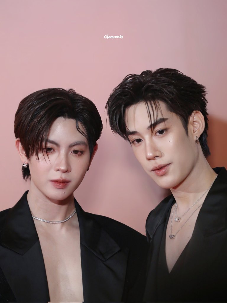 บลูอีสสส / บูด ( เสี่ยแดงคอกม้า ) 🫐💚🩷 tweet media
