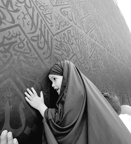 Faiza Ali 🖤☕ tweet media