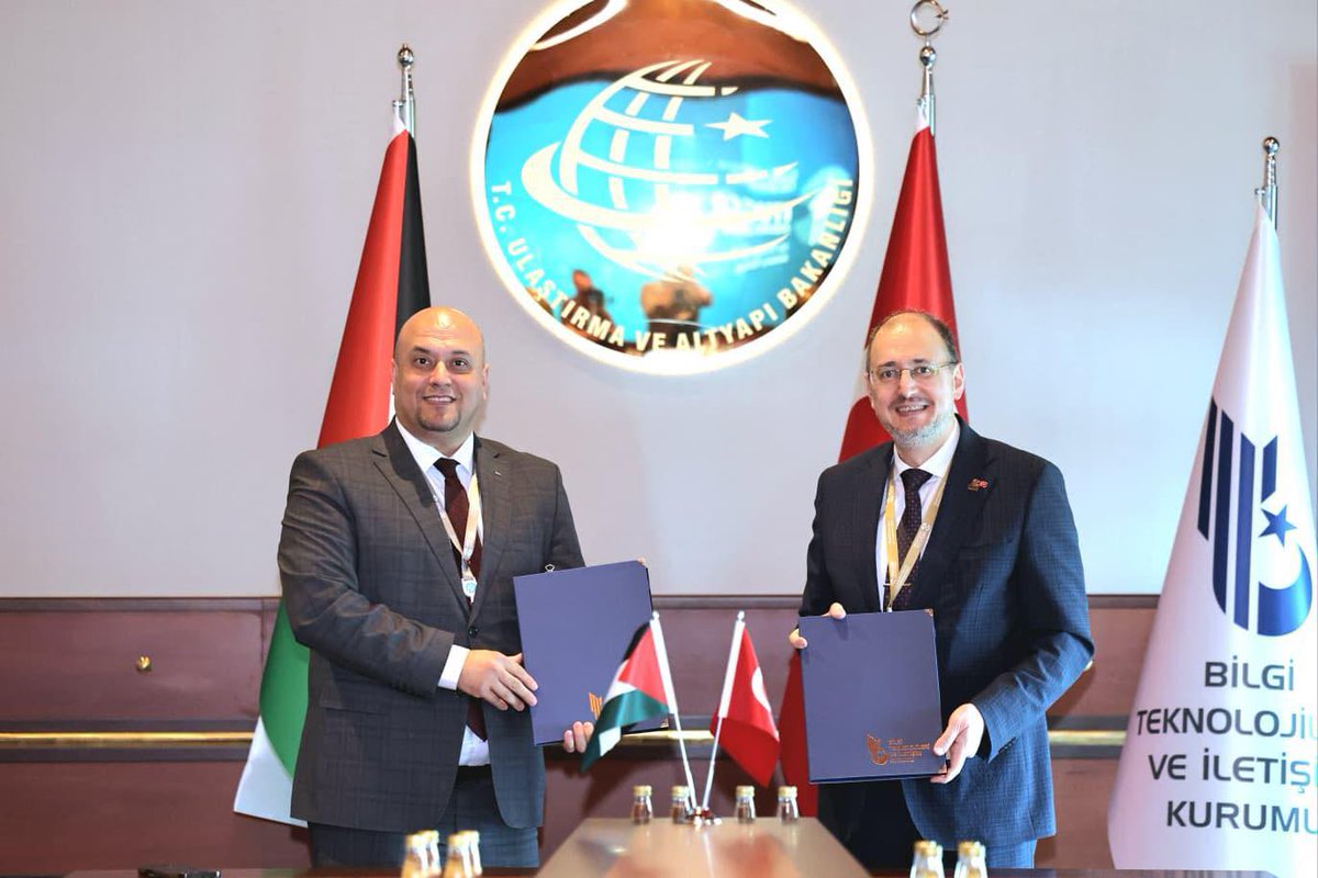 palembassytr's tweet photo. بحضور سعادة السفير الدكتور نصري أبو جيش تم توقيع اتفاقية ثنائيه بين هيئة تنظيم قطاع الاتصالات الفلسطينية وهيئة تكنولوجيا المعلومات والاتصالات التركية https://t.co/SsvtkSvgBX