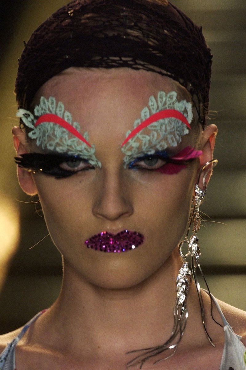 PinkRunwayDiary tweet media