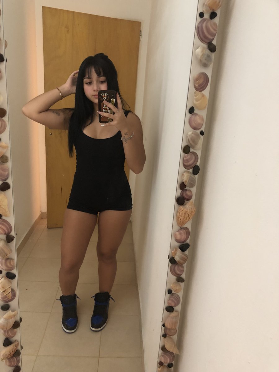 🧡Hannahh💞 tweet media