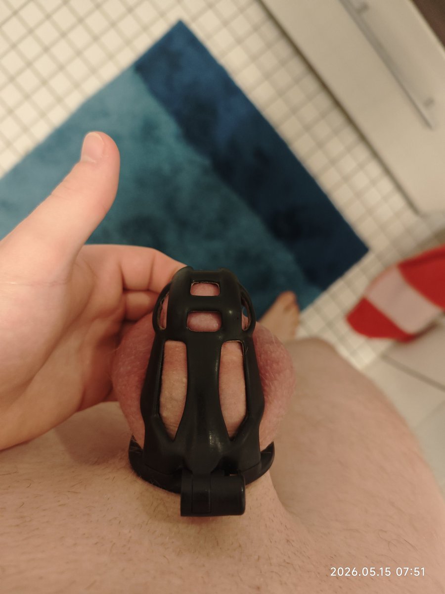 JanSaggi's tweet photo. 26 days🔒 and 2 Ruined orgasm💦 https://t.co/glBs0M9qAZ