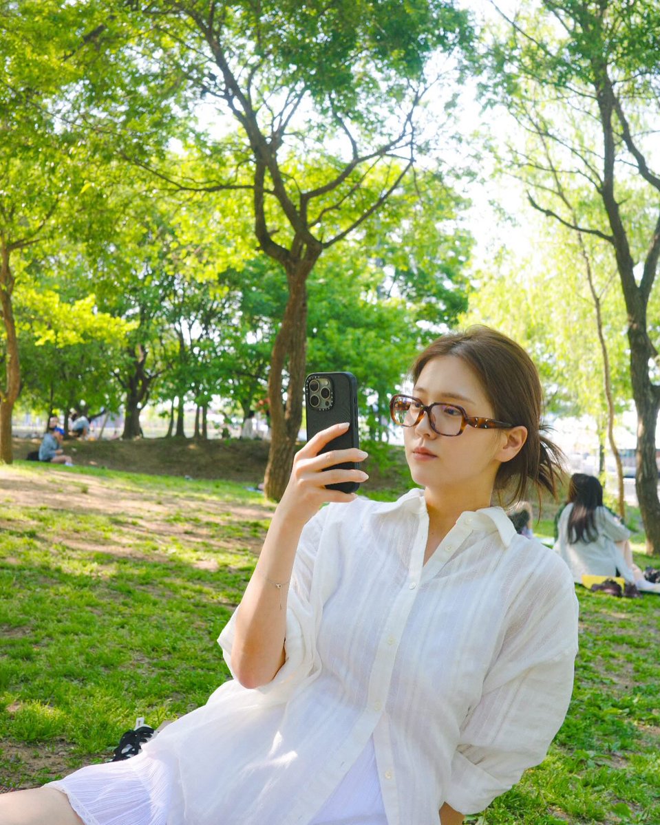 깜지 tweet media