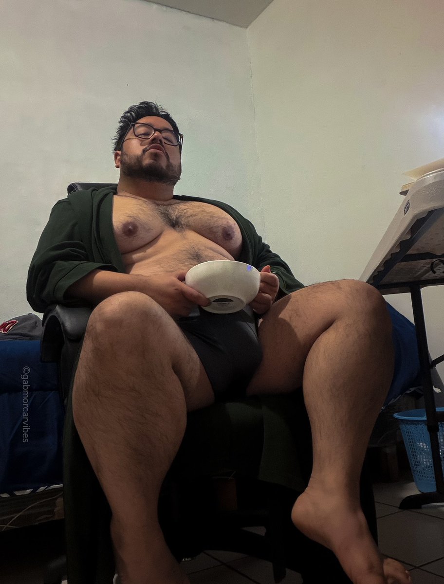 gabmorcarvibes's tweet photo. Esta foto la publiqué en la mañana en insta y me la borraron… obviamente alguien hijodesuputamadre me la denunció xd https://t.co/cgpNlgN2lg