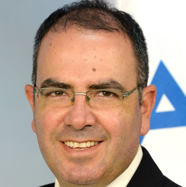 עמית סגל tweet media