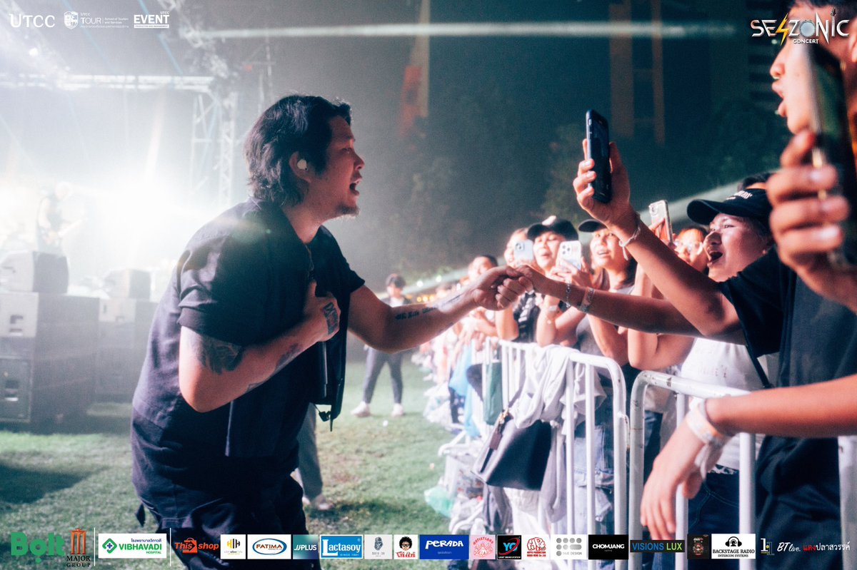 Se4zonicConcert's tweet photo. https://t.co/EBeVRCrz23