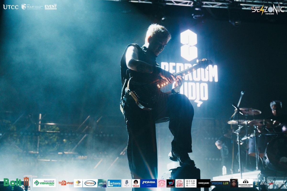 Se4zonicConcert's tweet photo. https://t.co/EBeVRCrz23