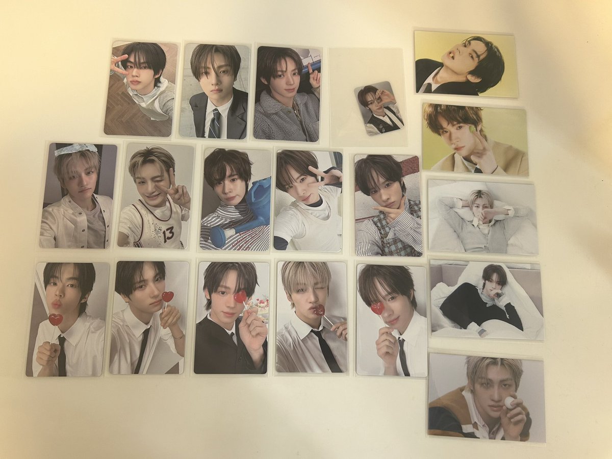 n_ns20's tweet photo. TWS 5th Mini Album NO TRAGEDY
トレカ　ラキドロ　ユニバ　特典　交換

譲：ドフン、ヨンジェ、ハンジン、ジフン、ギョンミン

求：シニュ（過去物◎）

異種◎、郵送のみ https://t.co/xSyYua9M4z