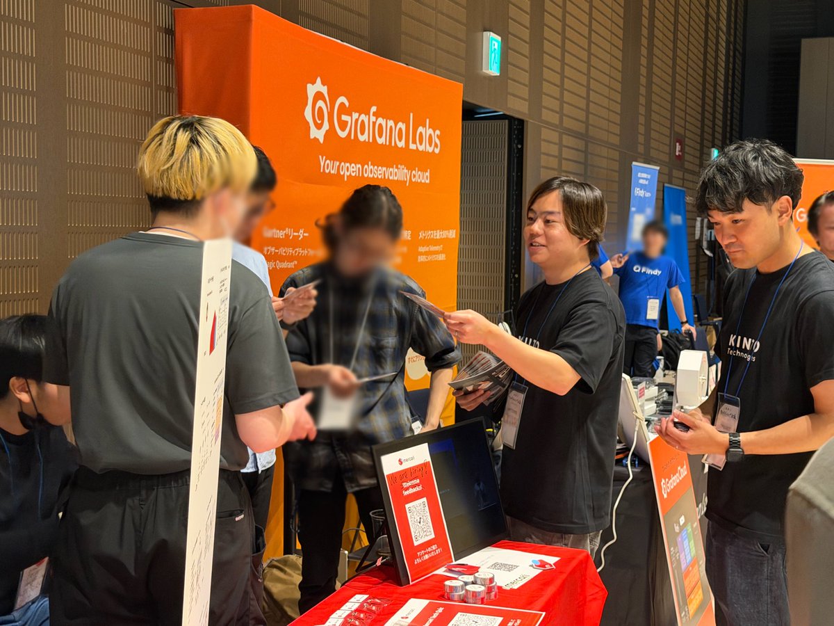 KintoTech_Dev's tweet photo. このあと15:20- 弊社の山田が登壇デビュー🧑🏻‍💻
『CMDBを起点にしたPlatform Engineeringの情報基盤 — 構成情報の集約から利活用まで』
https://t.co/JoUckBPCRU
自分でも頑張って宣伝しておりました！
興味のあるかたはぜひお待ちしております🎈
#cloudnativekaigi https://t.co/MWgt8bzZpq