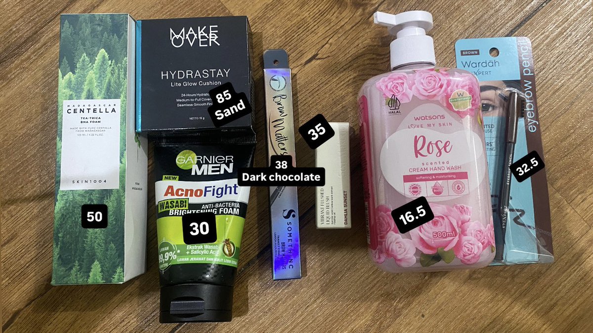 twizter_'s tweet photo. Want to sell WTS dijual skincare dan makeup. Pengiriman dari jakarta selatan. Bisa instant. Udah include packing+admin yaa. Shopee: https://t.co/t3Xe7yD1O2 https://t.co/YlX0WOpxck
