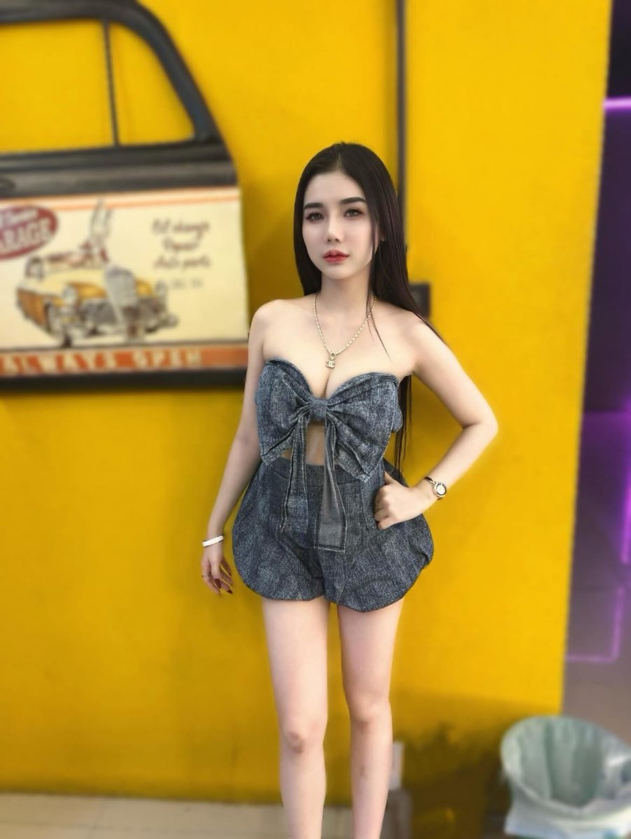 Natasha tweet media
