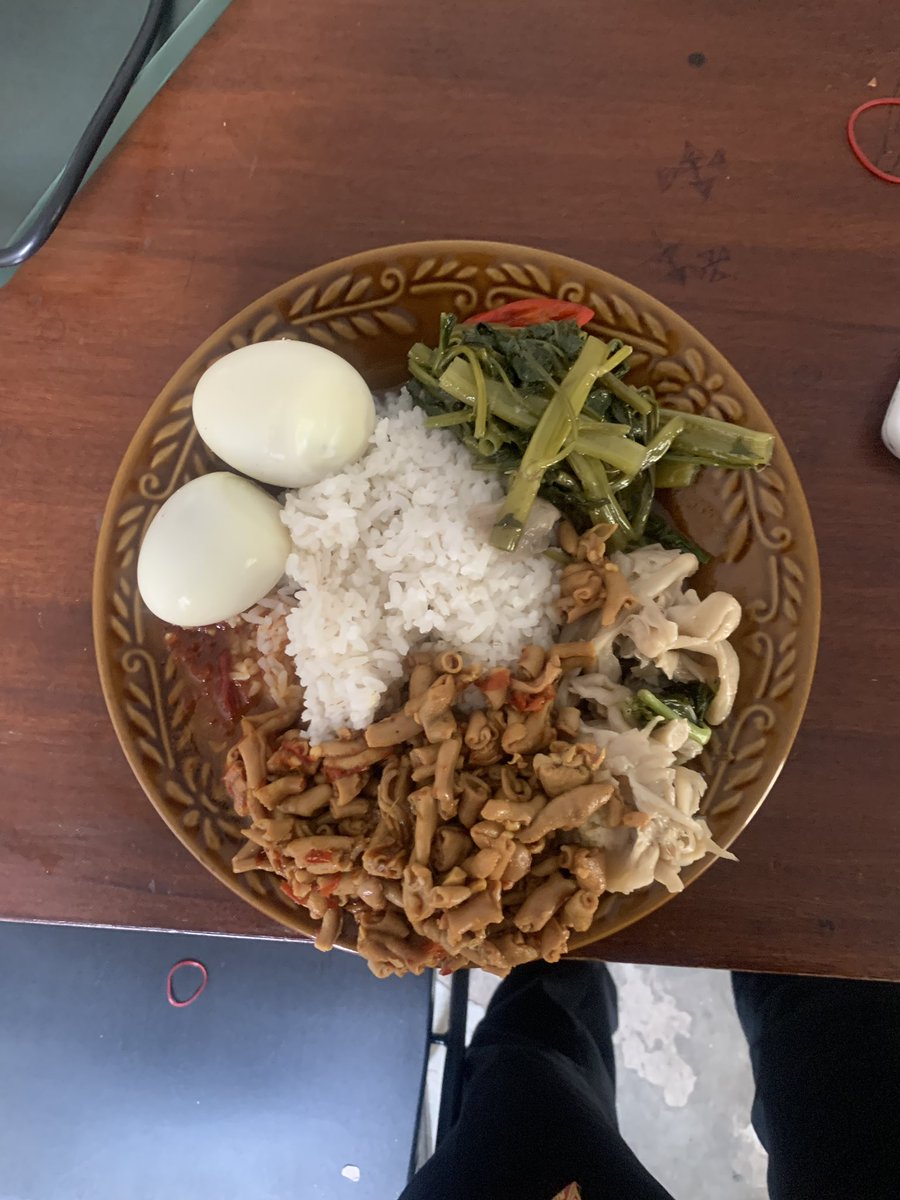 kangetiw's tweet photo. akan selalu lapor maksi brutal disini, bukan di sebelah 🤪 https://t.co/dYySMQSq2i