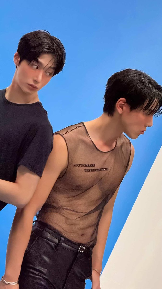 hyungwon things tweet media