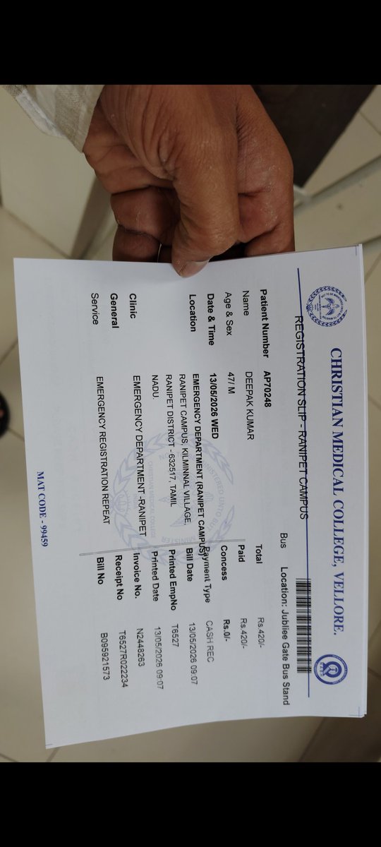 Rajakki1's tweet photo. @DC_LOHARDAGA @prdjharkhand @JharkhandCMO Sir, lohardaga, Jharkhand.Deepak kr ko liver cancer hai 2 month  se jiska ilaaj chal raha .
CMC Vellore me 3 dino se bharti hai.
maali halat thik nahi hone ki wajh se ilaaj karne me mushkilo ka samna uski patni or 10 saal ki beti kr rahi .
Kripya madad kare sir please. https://t.co/vd5CMImLiS