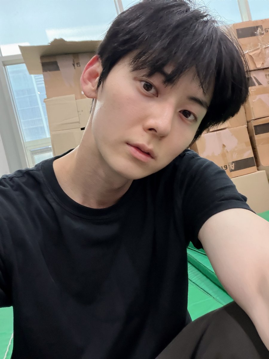 miming809's tweet photo. 액션연습중 !!! https://t.co/XP0Bb3cQDO