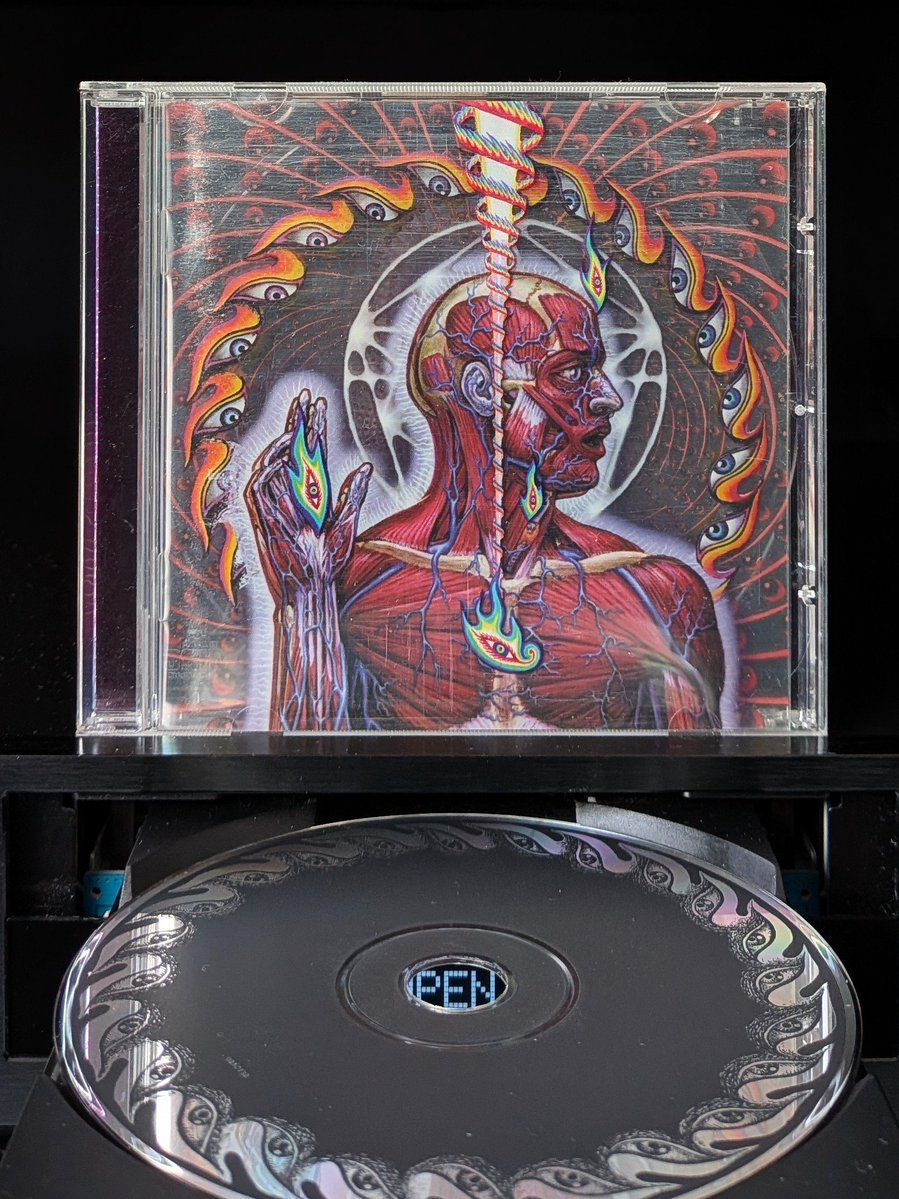 🗓️ 25th anniversary! (May 15, 2001) 💿 Tool - Lateralus 🎶 I