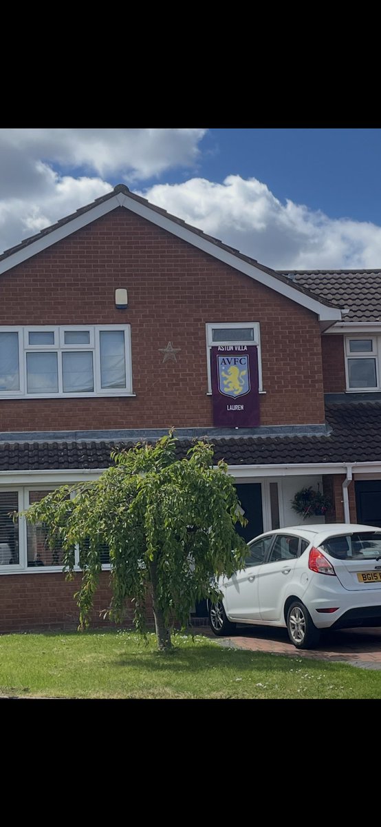 Gregg10AV's tweet photo. Nice to see this morning 
#avfc #utv https://t.co/Of8CbgPyVw