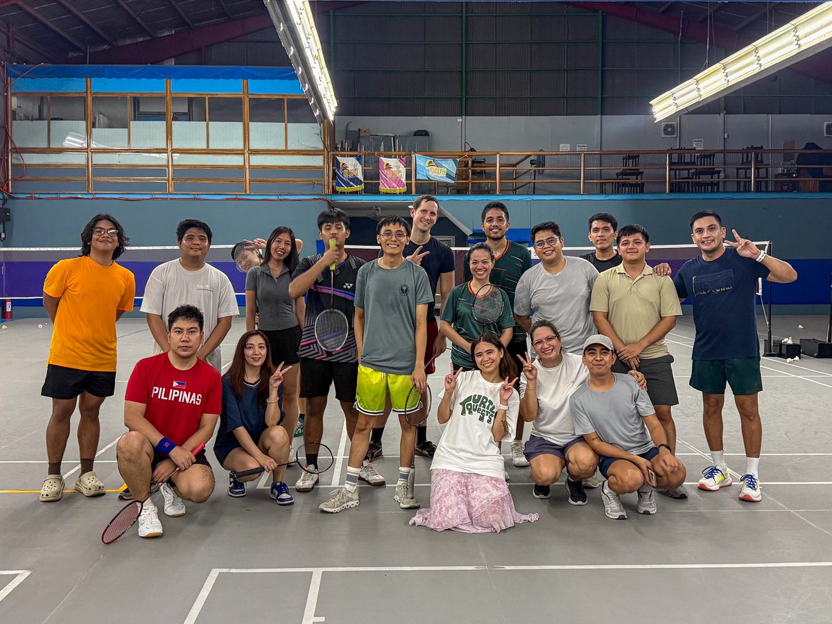 rosasmayoo's tweet photo. lf badminton players (newbie, beginner, intermediate or advance are welcome)

📌 Olympic Badminton Center (Pasig)
May 17, 2026
6PM - 12MN

*we'll make better match ups

PM / COMMENT ☺️ https://t.co/MR7AqoNXA8