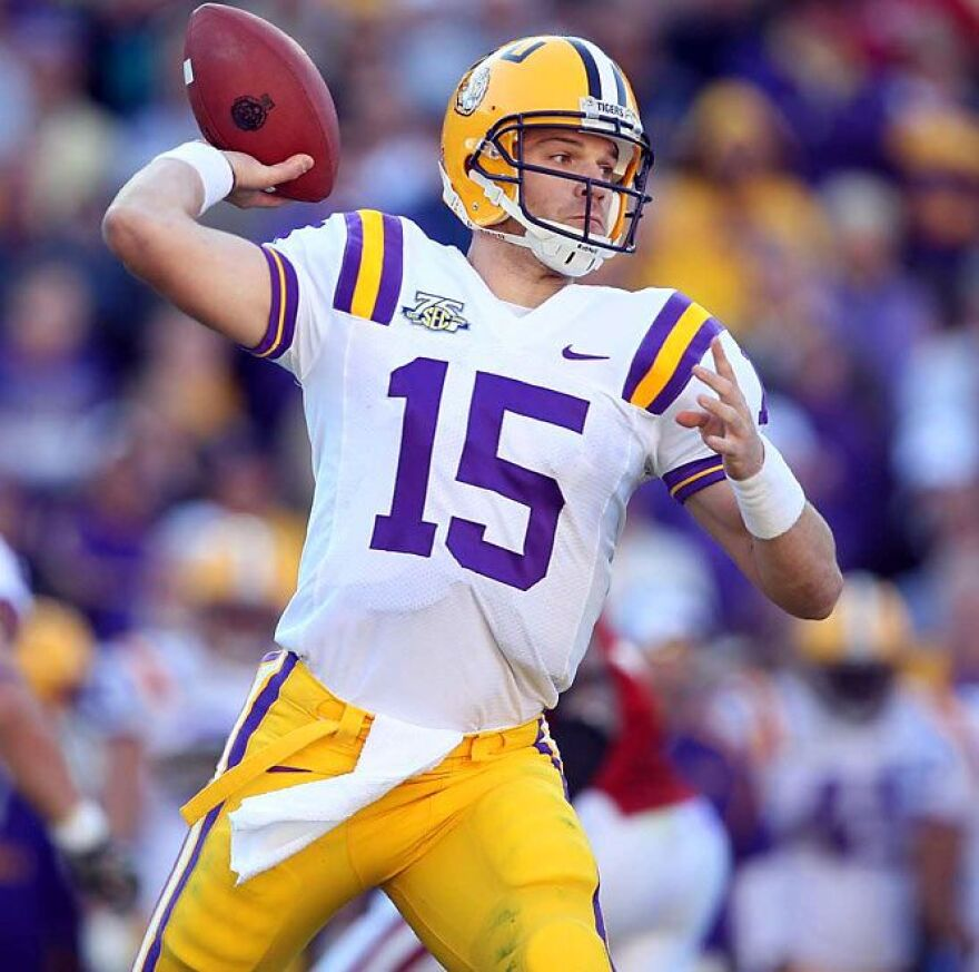 vintageLSUFB's tweet photo. Matt Flynn was 11-2 as a starter &amp; threw for 3,096 yds and 31 TDs from 2004-07. Offensive MVP of the national championship game against Ohio State. https://t.co/b2vxIM7DmQ