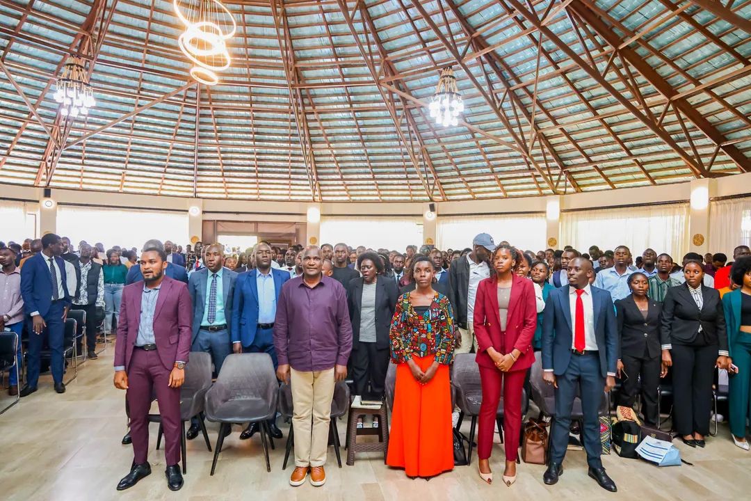 Alionya Roseline tweet media