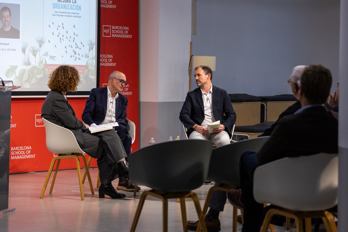 bsm_upf's tweet photo. 📍 Ahir vam acollir a la Sala Koiné la presentació del llibre "No fiches cracks, mejora la organización" d'@oriolmv.

Una conversa sobre lideratge i cultura organitzativa amb @XavierMarcet, @elivallejoc i Jordi Nadal.
El talent no és només qui fitxes, sinó com el fas créixer. 💡

#Lideratge #Talent #Management #CulturaOrganitzativa #UPFBSM