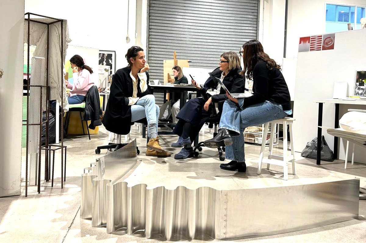 UNIVERSIDAdema's tweet photo. Nueve de cada diez alumnos de ADEMA valoran positivamente el funcionamiento del centro y el profesorado en sus grados universitarios, según las encuestas de calidad, auditadas por AENOR conforme a la norma ISO 9001.
🖇️Para más información: https://t.co/9uxVTPPZG8 https://t.co/GrJAkiVNWI