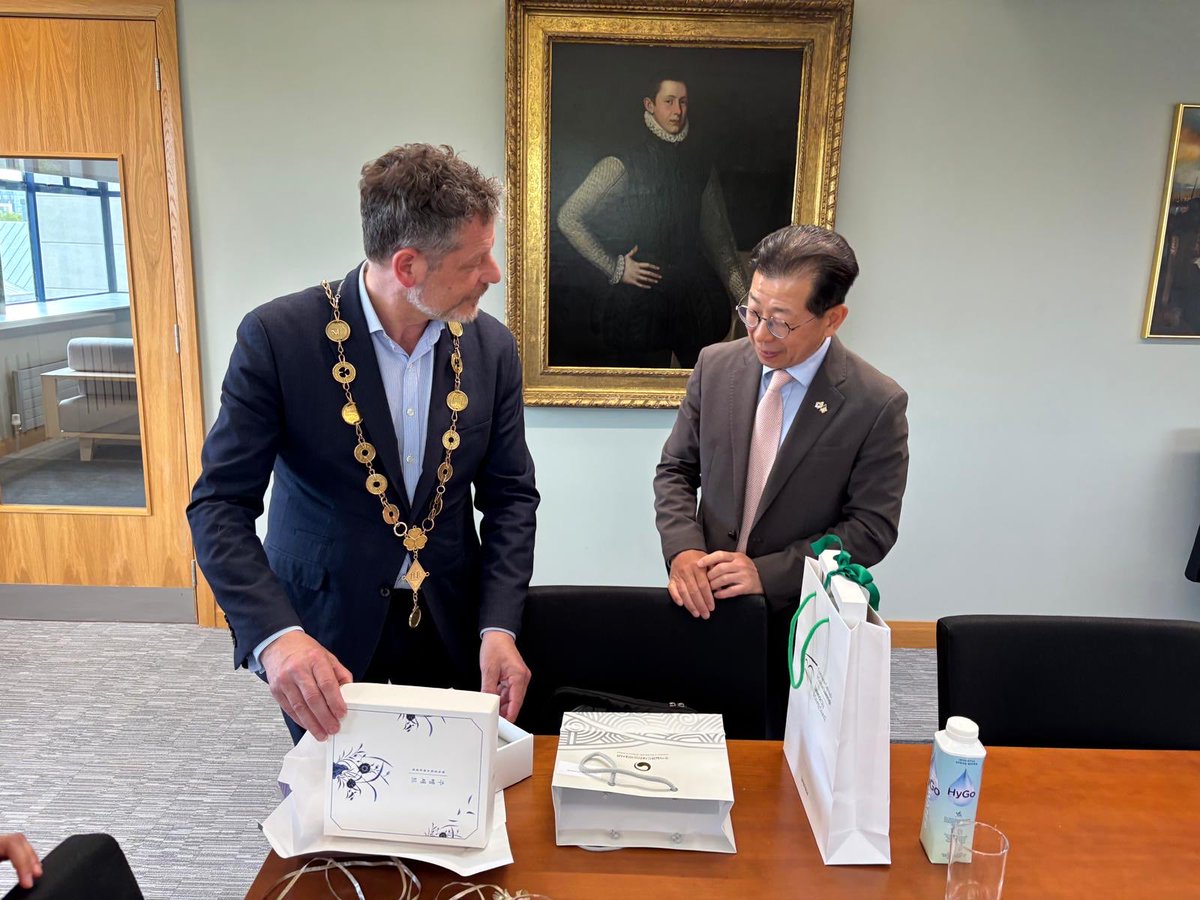 Mayor of Limerick tweet media